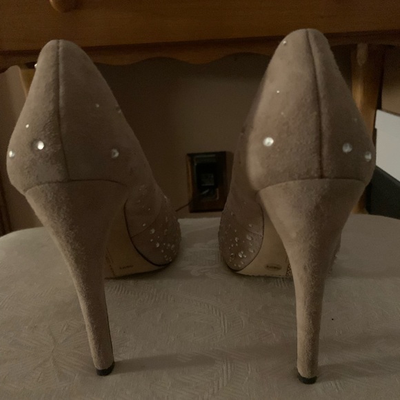 💋Vince Camuto Suede Pump Blush 7.5 - Picture 4 of 15